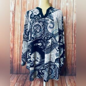 Women’s Large Blouse Cato Multicolored 3/4 Sleeves Silky Stretch V Neck